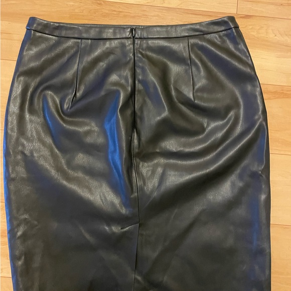 Mango Faux leather Skirt - Picture 2 of 4